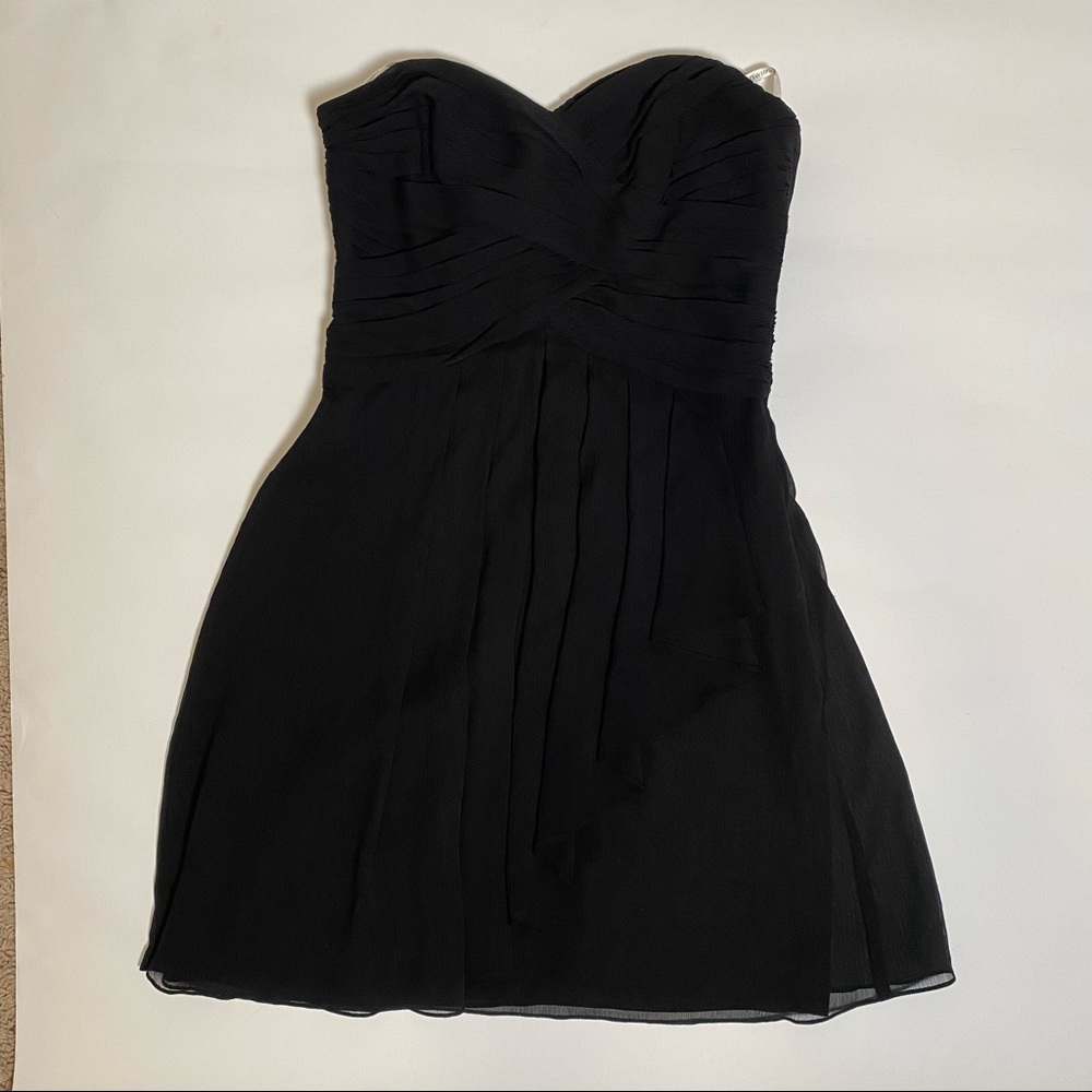 David’s Bridal Short Black Strapless Crinkle Chiffon Bridesmaid Dress - Picture 2 of 7